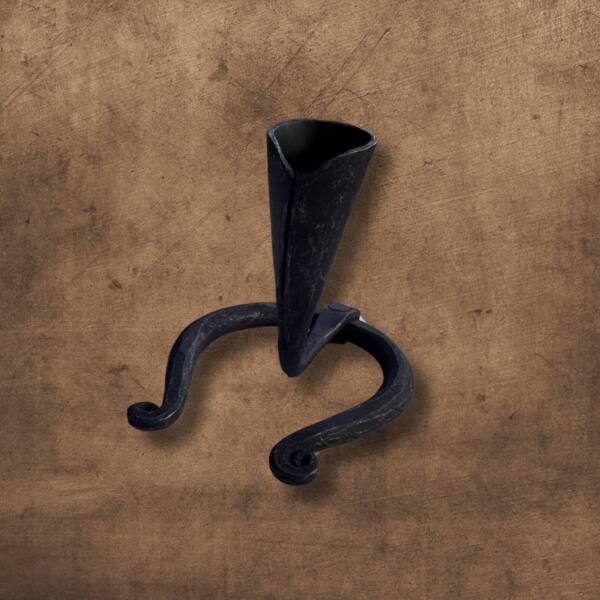 Lysestage med hesteskosfod